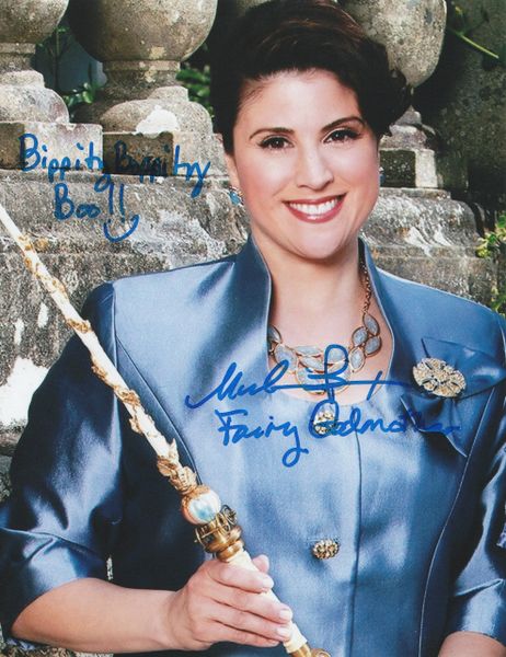 Melanie Paxson autograph 8x10, Descendants, two inscriptions!