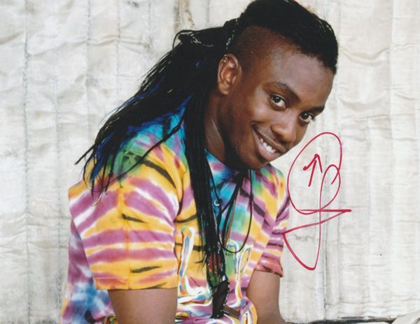 Corey Glover autograph 8x10, Living Colour