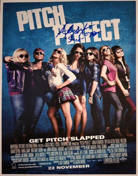 Alexis Knapp autograph 11x14, Pitch Perfect, Stacie