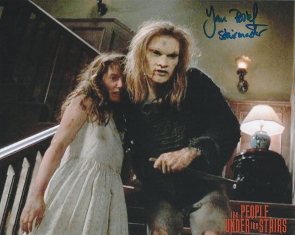 Yan Birch autograph 8x10, The People Under the Stairs movie, Stairmaster