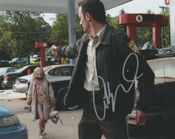 Addy Miller autograph 8x10, The Walking Dead (with Rick)