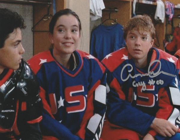 Garette Henson autograph 8x10, Mighty Ducks, Guy #00