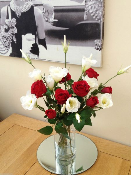 Red Roses Ivory Lisianthus Luxury Artificial Glass Vase Flower