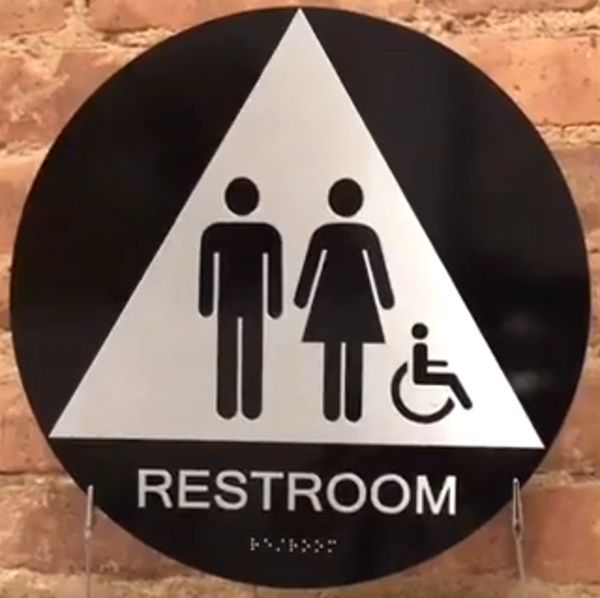 ACCESSIBLE UNISEX RESTROOM SIGN- BLACK