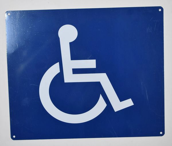 WHEELCHAIR ACCESS SIGN- BLUE BACKGROUND (ALUMINUM SIGNS 10X12)