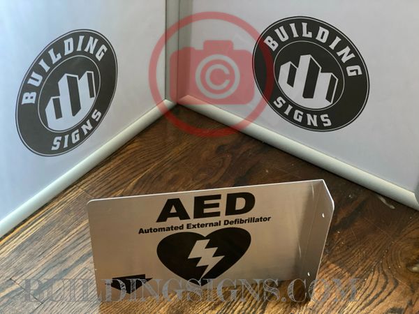 AUTOMATED EXTERNAL DEFIBRILLATOR HALLWAY SIGN (ALUMINUM SIGNS 7X10)