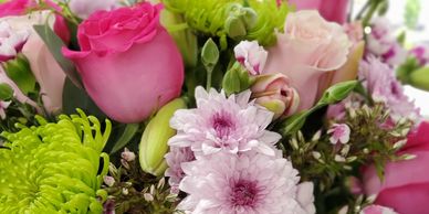 beautiful flowers arrangement 