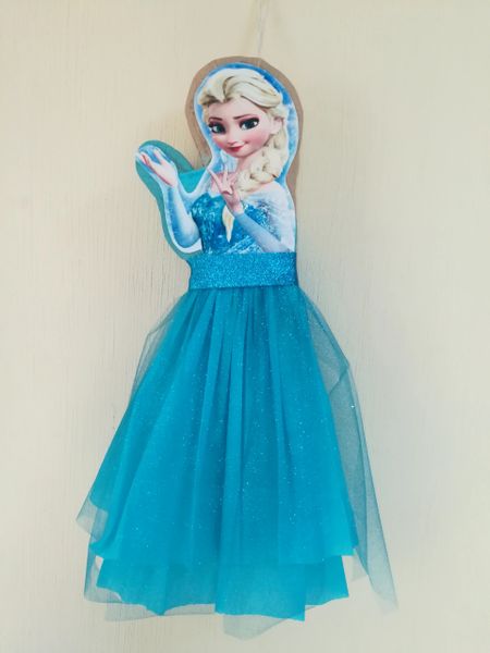 Piñata de Frozen  Frozen birthday theme, Frozen pinata, Frozen theme party