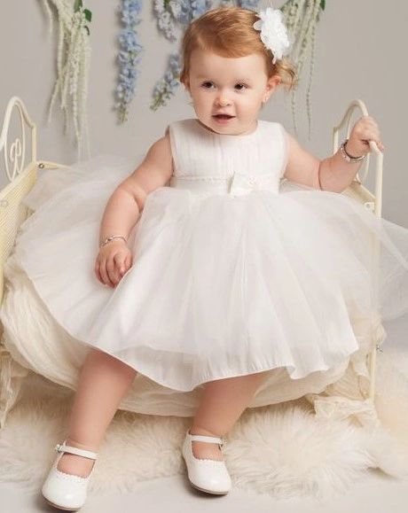 Little girl with white dress sale