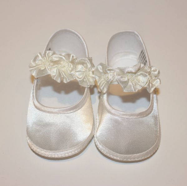 Baby Girls Ivory or White Christening/Baptism Soft-Sole Shoes ...