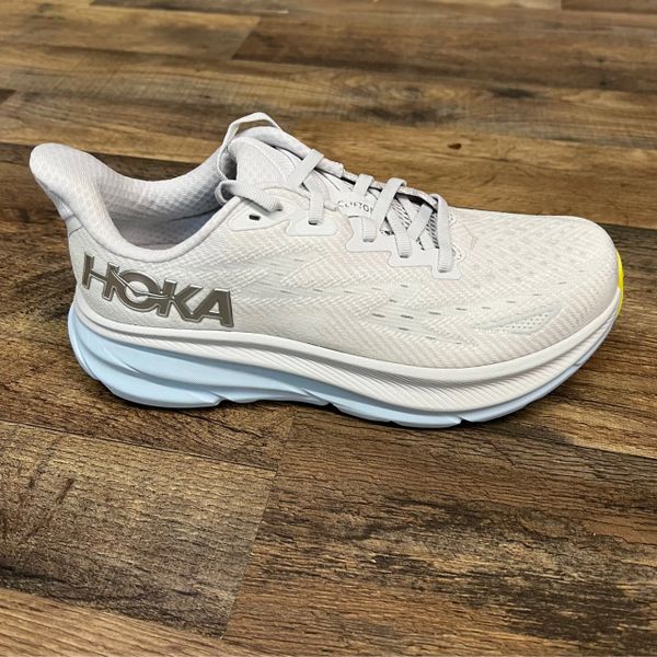 Hoka - Women's Clifton 9 - Nimbus Cloud/Ice Water - 1127896 NCIW