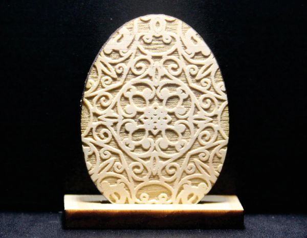 Lace Decor Wooden Egg