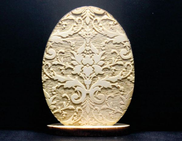 Floral Pattern Decor Wooden Egg