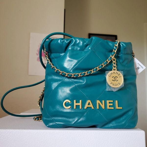 New With Tag Chanel 22 Green Shiny Calfskin Mini Bag, Receipt 23A