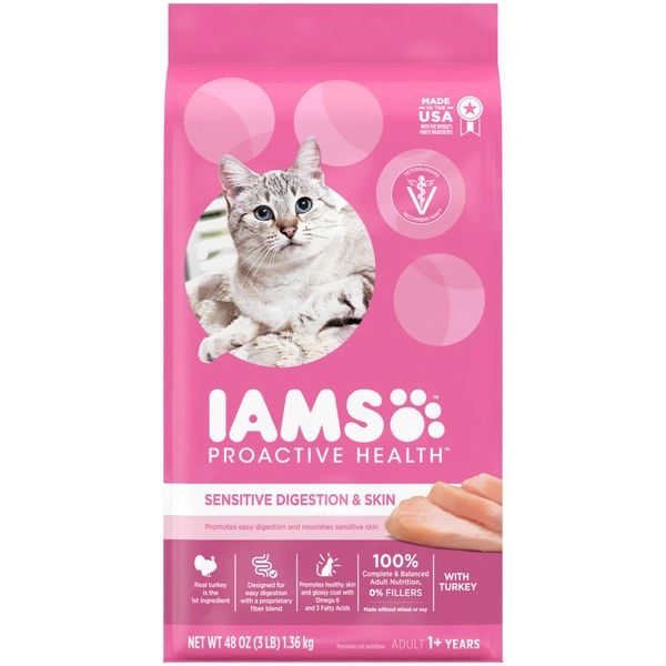 IAMS Adult Sensitive Digestion & Skin Dry Cat Food with Real Turkey