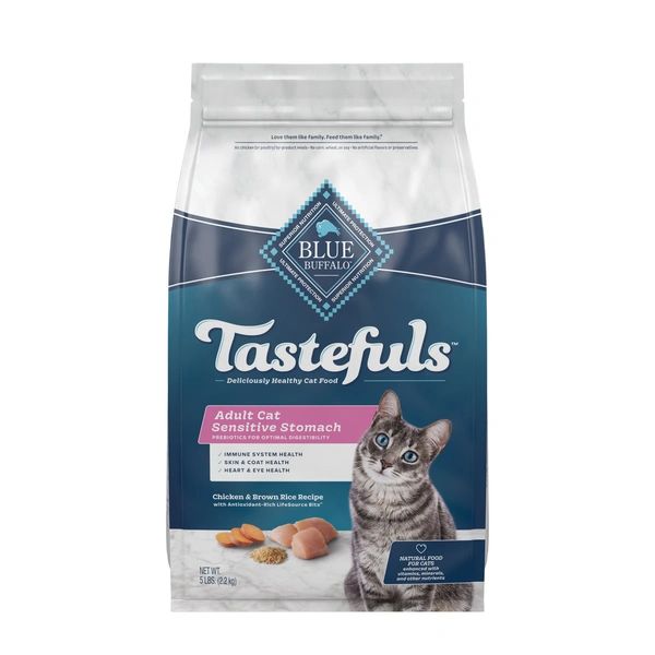 Blue Buffalo Tastefuls Sensitive Stomach Natural Adult Dry Cat Food, Chicken