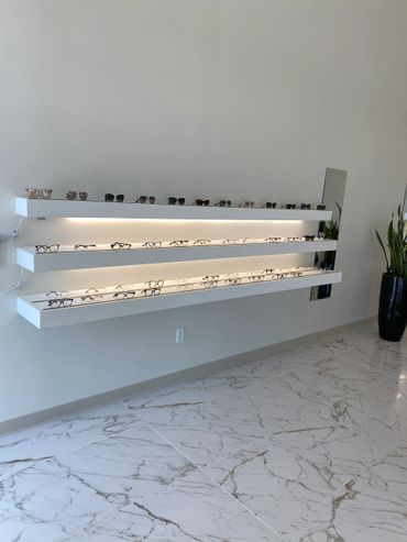 floating shelf