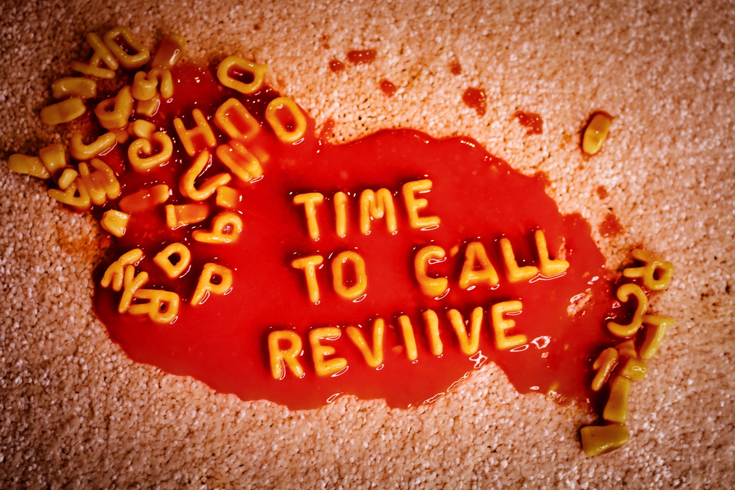 //isteam.wsimg.com/ip/39a86d36-b026-483d-bdf4-8a8e8c5e0de7/Time%20to%20call%20reviive.jpg/:/cr=t:0%25,l:0%25,w:100%25,h:100%25/rs=w:1300,h:800