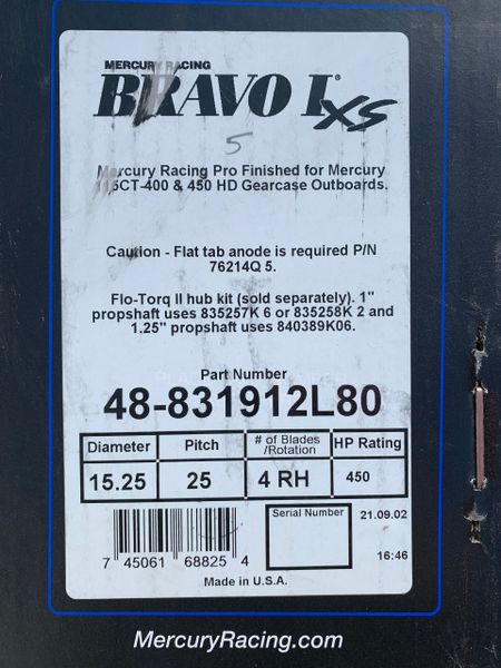 New Mercury Bravo I XS 48-831912L80 25 pitch RH