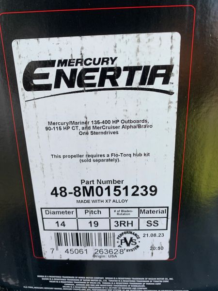 New Mercury Enertia 19 pitch propeller 48-8M0151239 RH