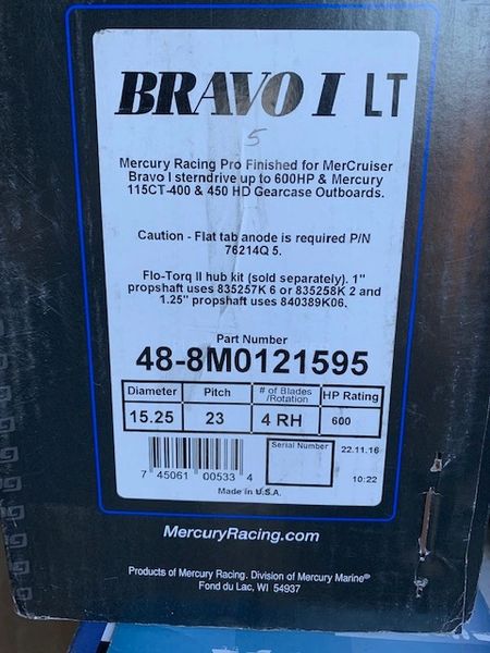 New Mercury Bravo I LT 48-8M0121595 23 pitch RH