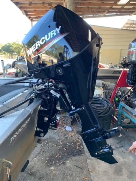 New 2023 Mercury 30 hp outboard