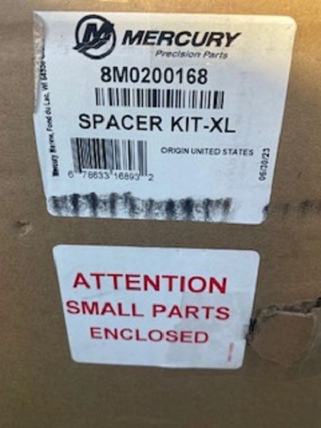 New Mercury Spacer Kit XL 8M0200168