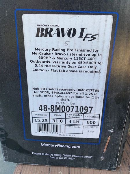 New Mercury Bravo I FS 31 pitch LH 48-8M0071097