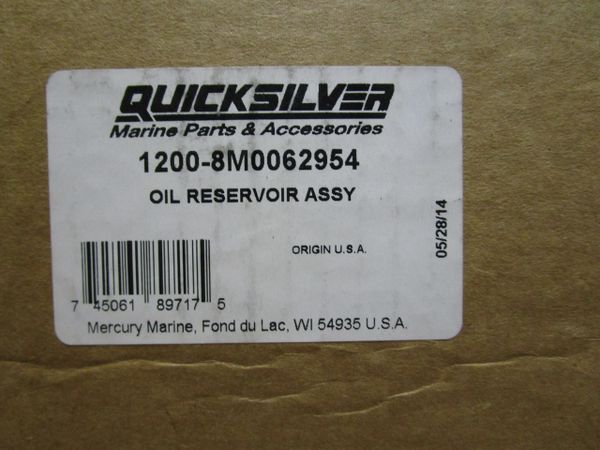 New Quicksilver oil tank 1200-8M0062954