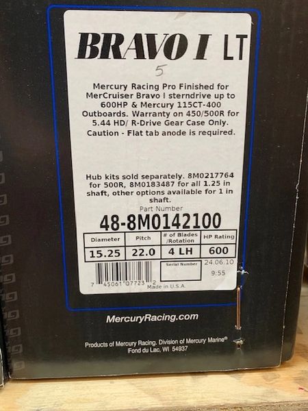 New Mercury Bravo I LT 22 pitch LH propeller 48-8M0142100