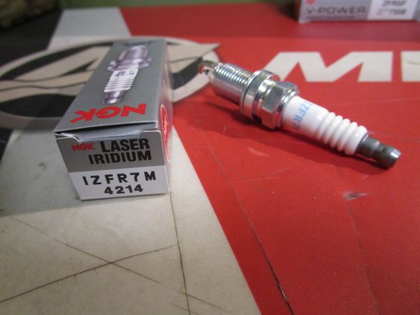 NEW NGK spark plug IZFR7M stock # 4214 Laser Iridiuim