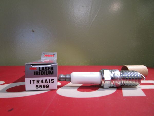 NGK new spark plug ITR4A15 stock #5599 Laser Iridiuim