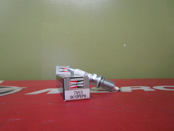 Champion spark plug 7953 QC12PEPB