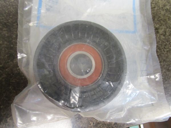 8M0062859 pulley new by Mercury