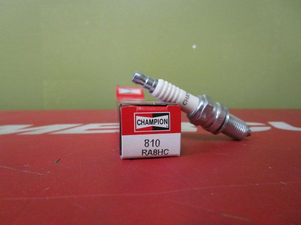 New Champion spark plug 810 RA8HC Quicksilver part # 33-883323001