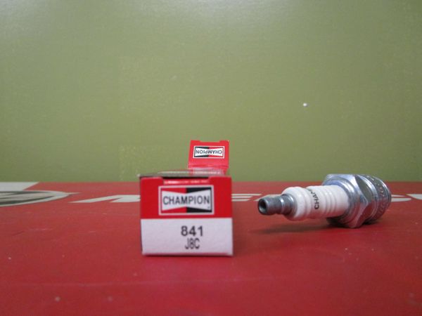 Champion spark plug 841 J8C