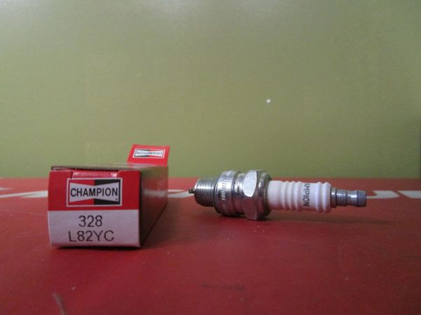Champion spark plug 328 L82YC