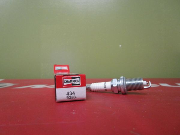 Champion spark plug 434 RC9MC4
