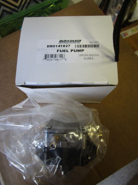 8M0141827 fuel pump new by Mercury