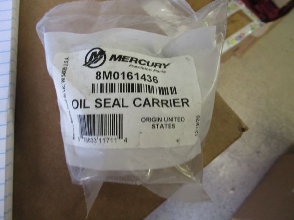 8M0161436 oil seal carrier new by Mercury