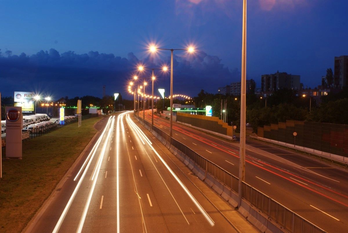 Roadway Lighting; Highway Lighting; Parking Lot Lighting; AGi32