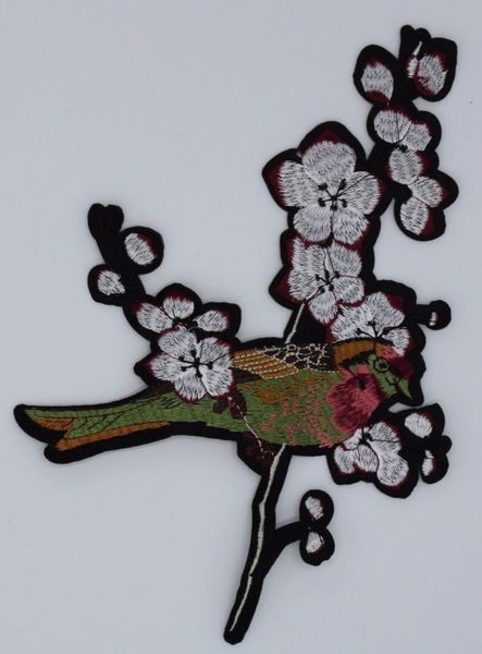 Embroidery Patch: Single Bird on Flowers