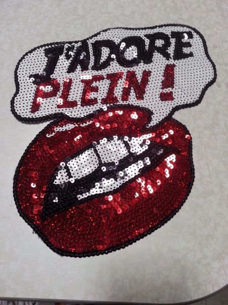 Sequin Patch: Lips "J'ADORE PLEIN!"