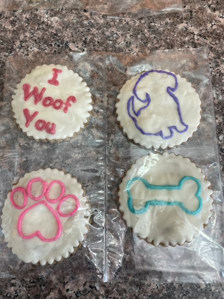 I woof you cookies pack (4 pack)