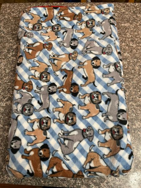 Dog and Paw prints (Sewn) blanket