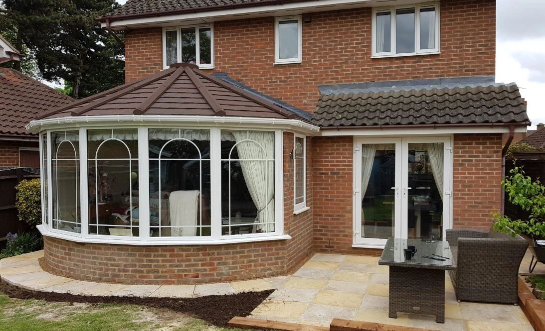 Conservatory Installer Northamptonshire, Bedfordshire and Buckinghamshire Fensa approved contractor