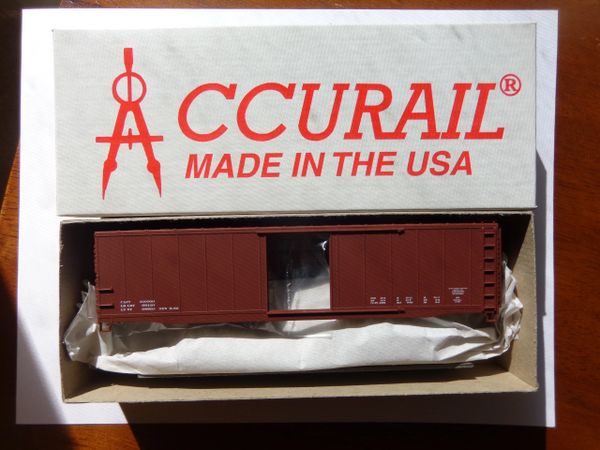 ACCURAIL 5099-50 FT HO SCALE AAR TYPE STEEL BOXCAR, BOXCAR RED, DATA.