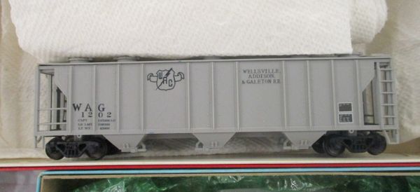 WELLSVILLE, ADDISON AND GALETON 3 BAY COVERED HOPPER HO SCALE DECAL SET.