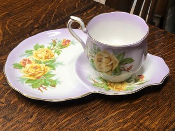 Royal Albert Tea Rose 
Harlequin tennis set