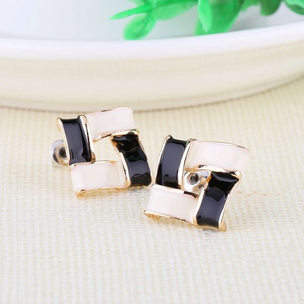 Elegant Square Black & White Stud Earrings